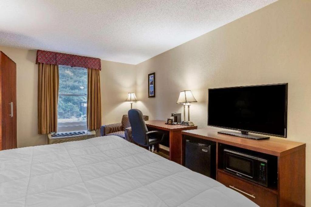 Comfort Inn Foxboro - Mansfield Foxborough Exteriör bild