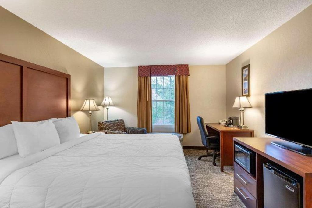Comfort Inn Foxboro - Mansfield Foxborough Exteriör bild